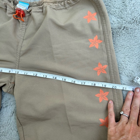 Y2K vintage amazing, extreme, low rise gorpcore utility Capri made in Brazil - Picture 15 of 16